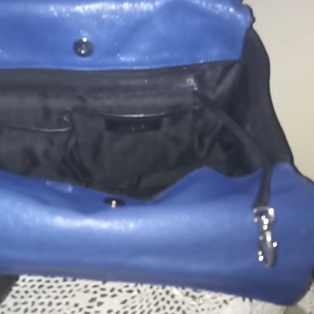 Michael Kors Tippi Large Satchel Bag Purse Handbag in Black & Sapphire